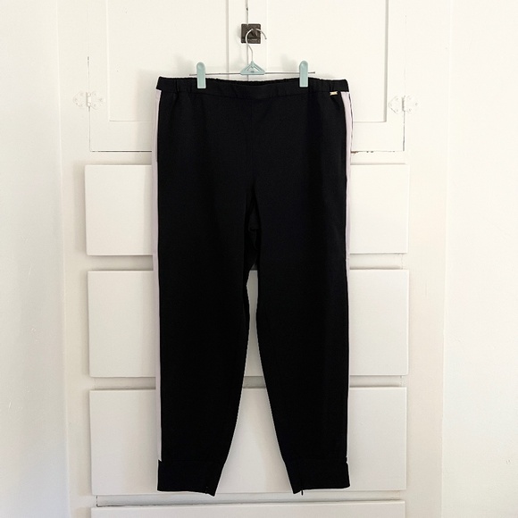St. John Black Track Pants w/ White Side Stripes Size Large - Picture 1 of 9